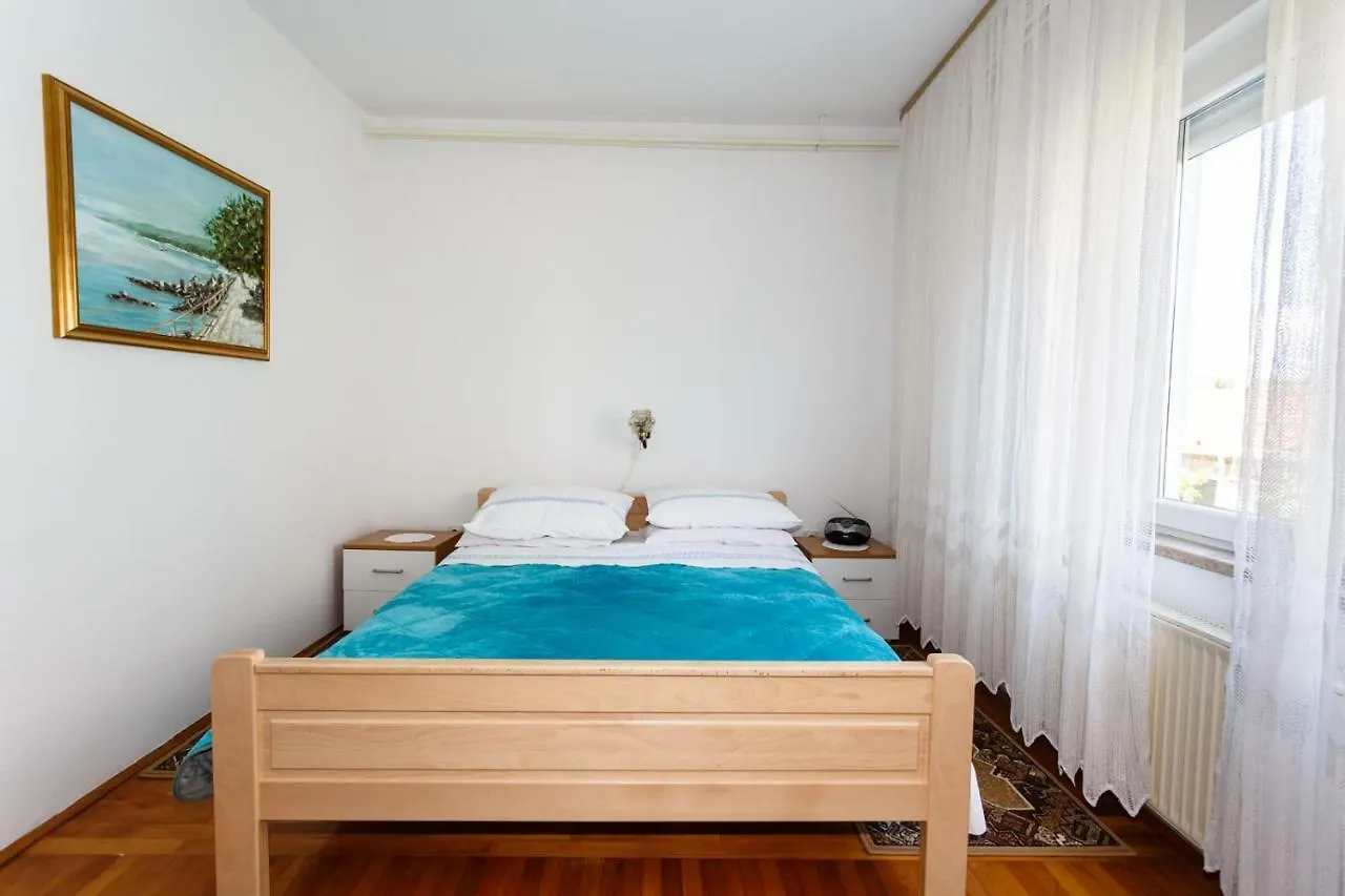 Apartmani Jelica Krk Town Appartamento