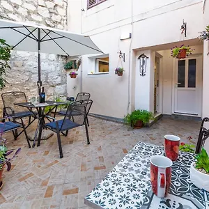Guesthause Arbor Apartment Split